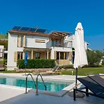 Casa Bamboo