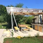 Casa Bamboo