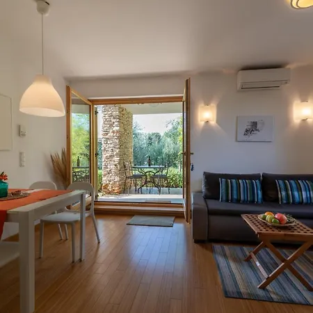 Casa Bamboo