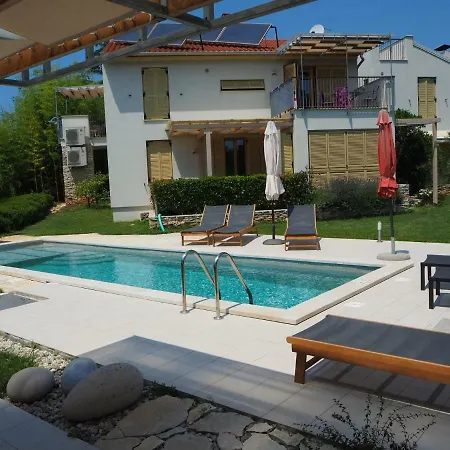 Casa Bamboo
